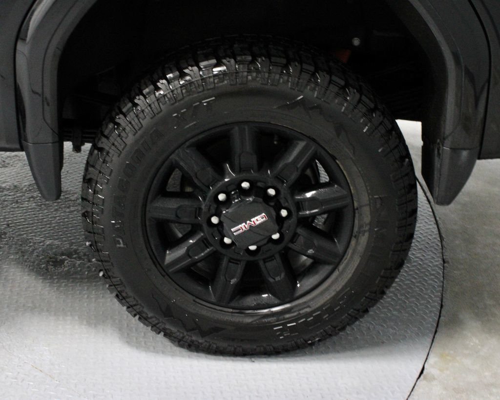 Used 2024 GMC Sierra 3500 AT4 w/ AT4 Premium Plus Package AWD/4WD image 19