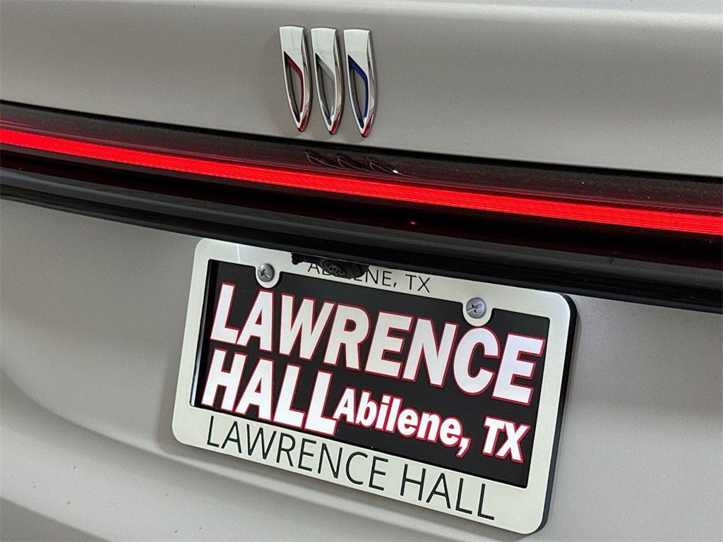 New 2026 Buick Enclave Sport Touring w/ Power Package image 18