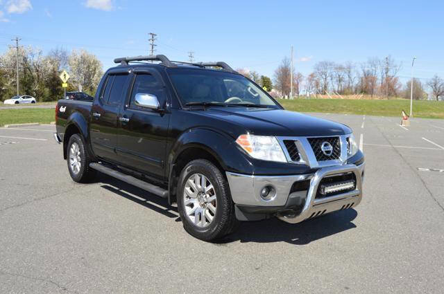 Used 2012 Nissan Frontier SL w/ Moonroof Pkg image 4