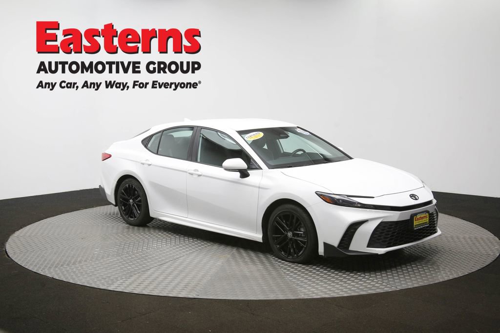 Used 2025 Toyota Camry SE w/ Convenience Package FWD image 48