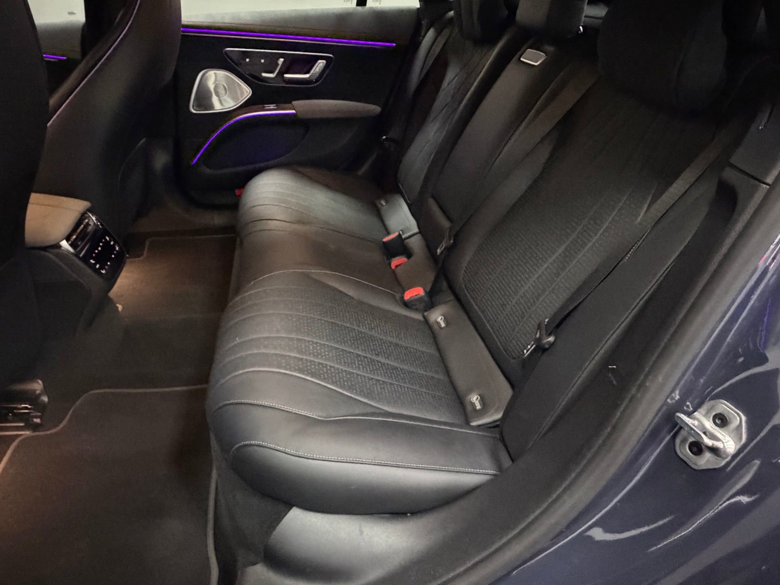 Certified 2023 Mercedes-Benz EQS 580 4MATIC Sedan image 37