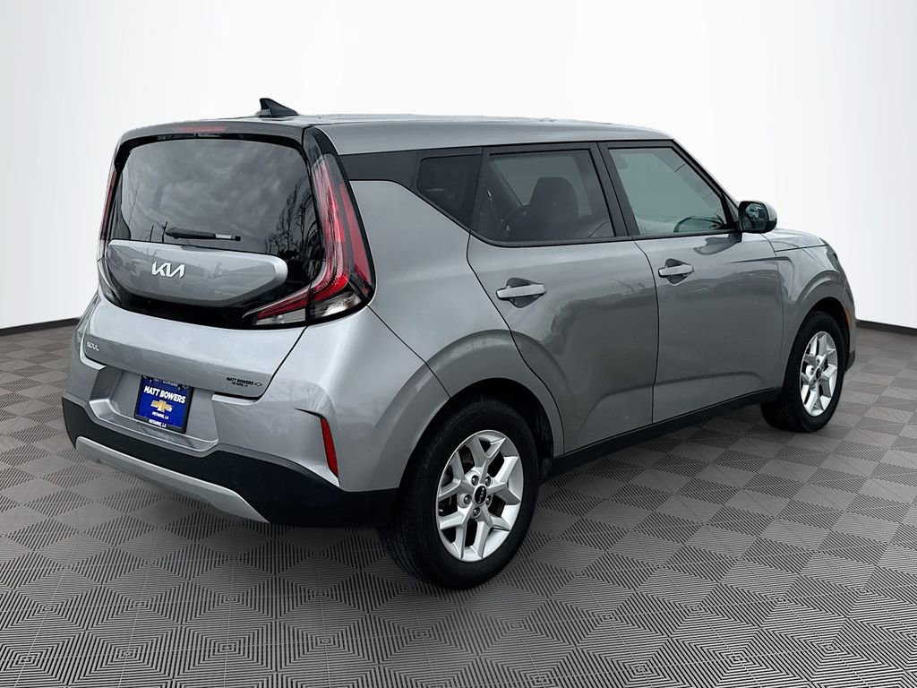 Used 2025 Kia Soul LX w/ LX Technology Package image 5