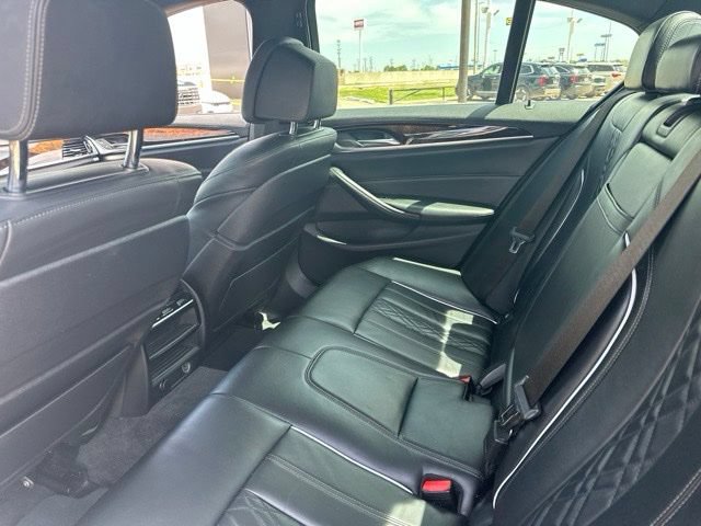 Used 2018 BMW 540i RWD image 11