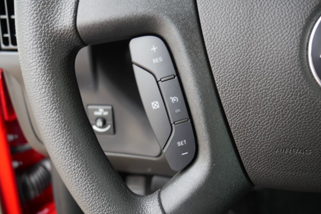 New 2026 Chevrolet Express 3500 Extended image 13