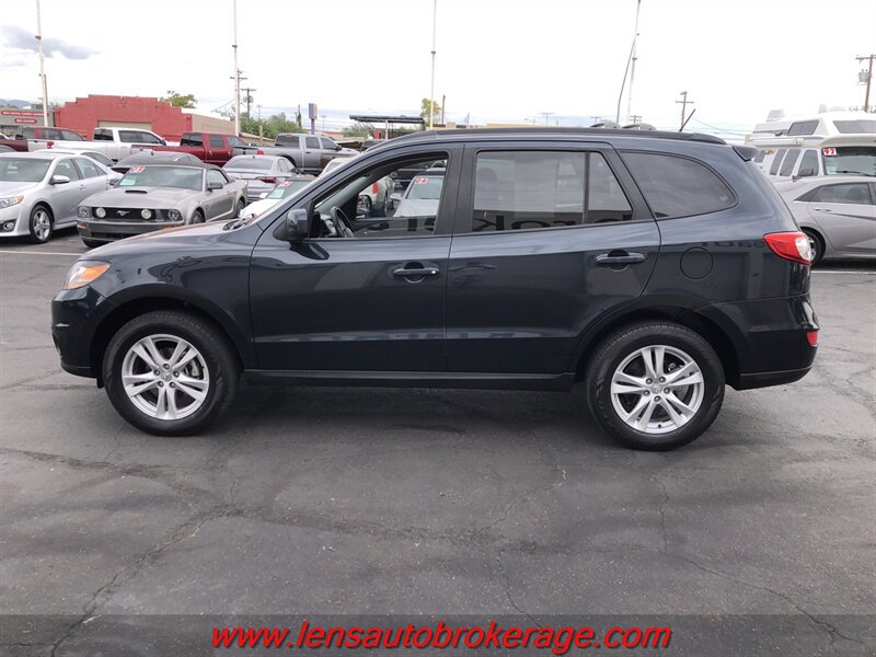 Used 2010 Hyundai Santa Fe SE FWD image 5