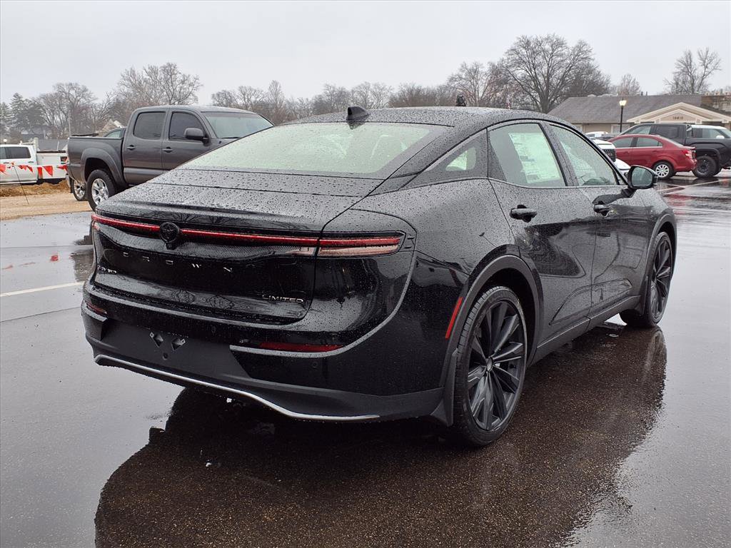 New 2026 Toyota Crown Nightshade image 5