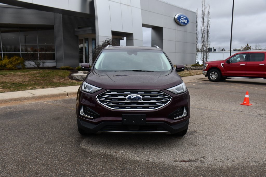 Used 2019 Ford Edge Titanium w/ Cold Weather Package image 10