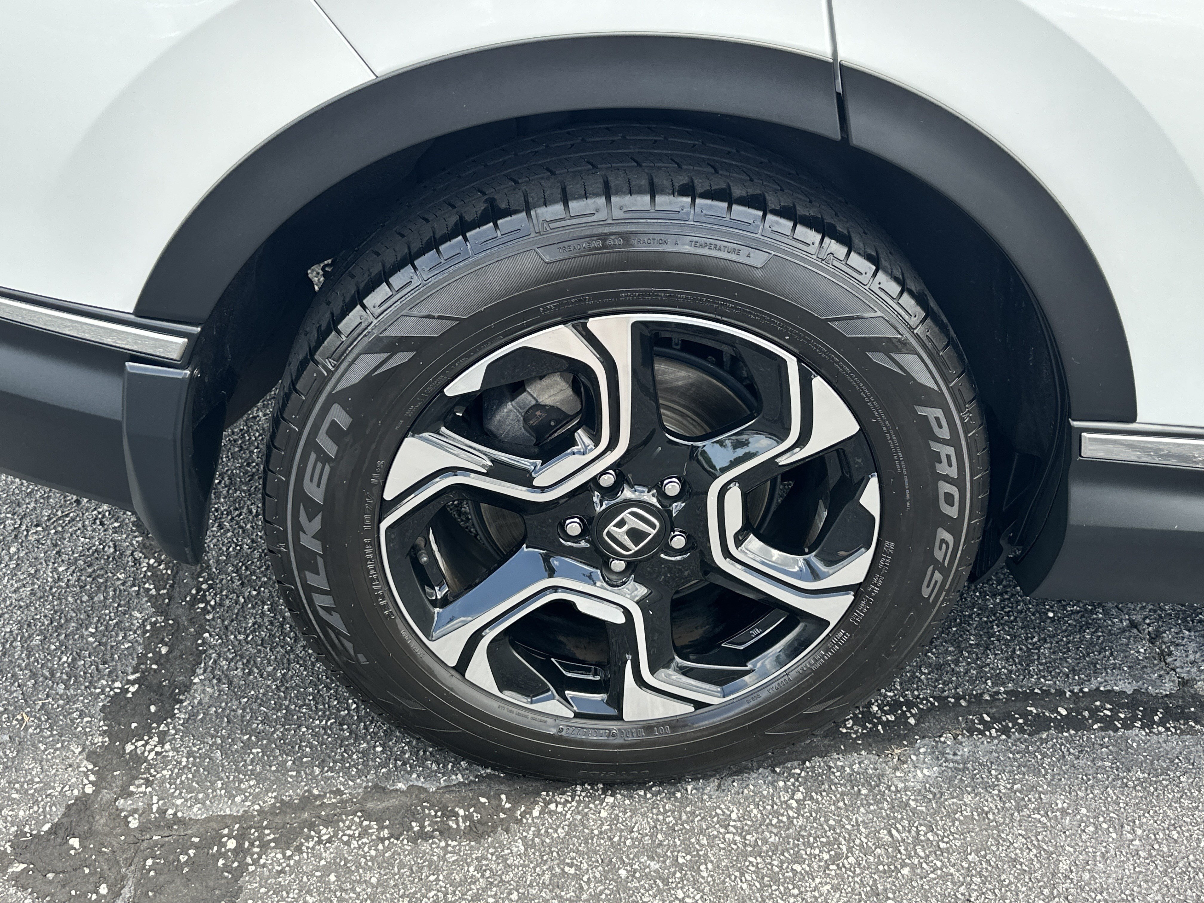 Used 2019 Honda CR-V Touring image 19