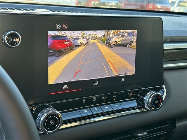 New 2026 GMC Canyon Elevation image 14