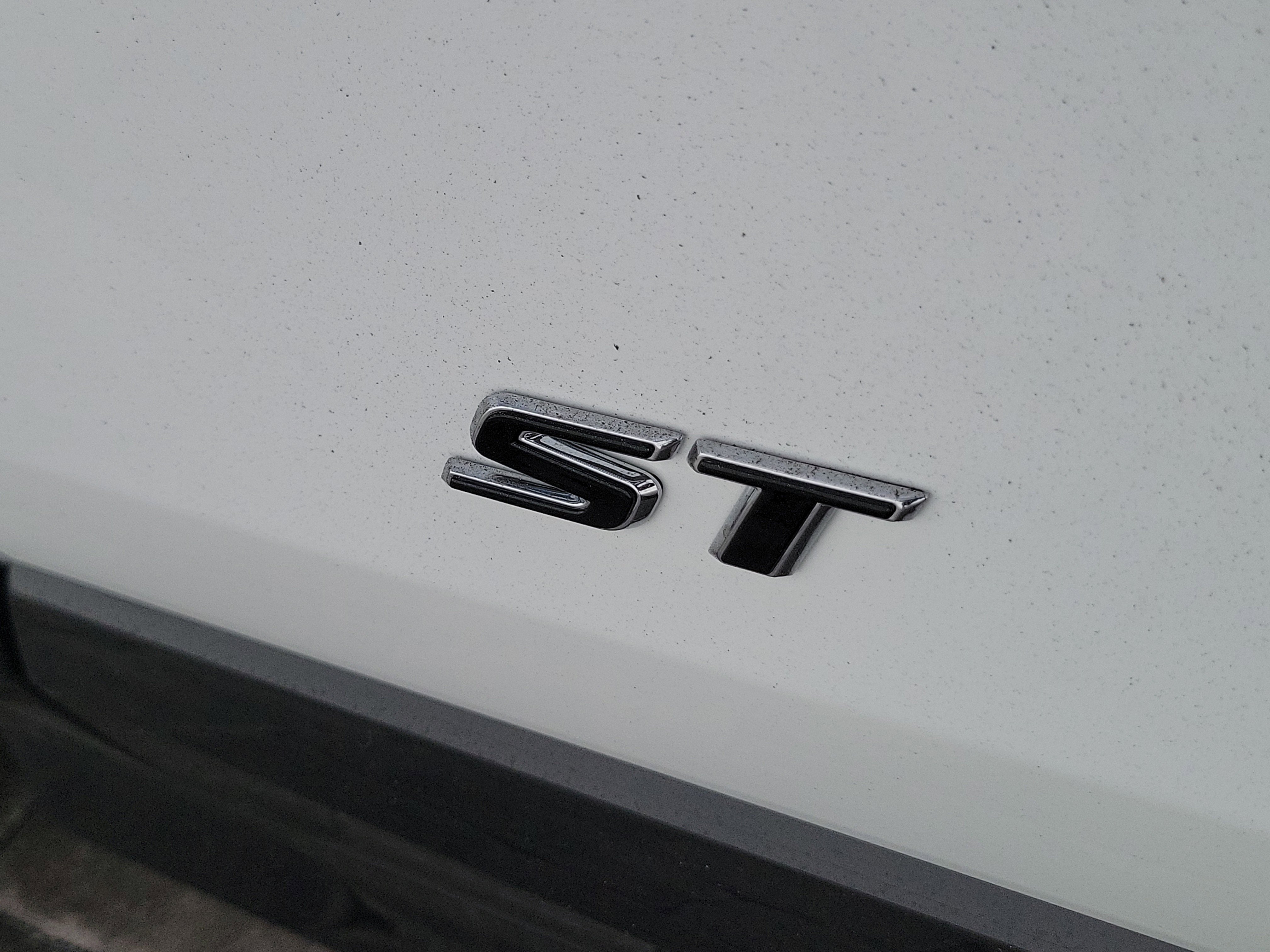 New 2026 Buick Encore GX Sport Touring image 8