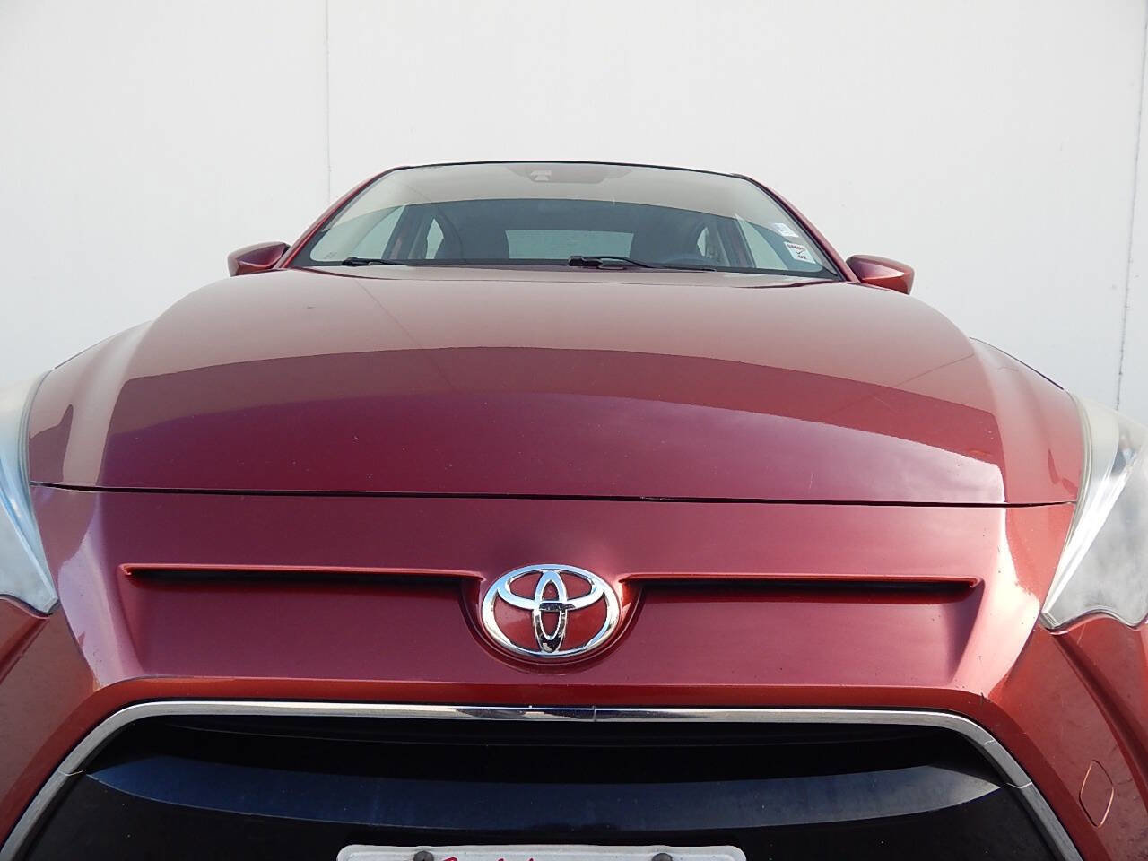 Used 2017 Toyota Yaris iA image 8