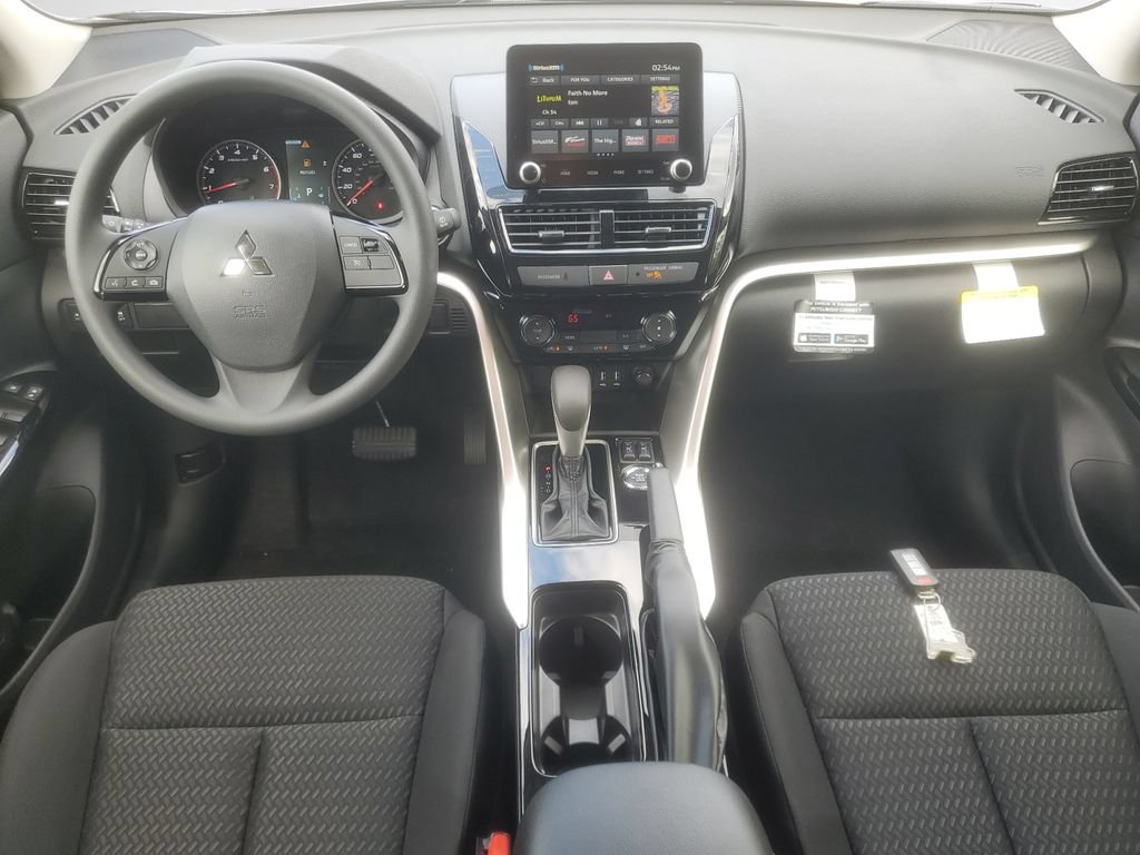 New 2026 Mitsubishi Eclipse Cross LE AWD/4WD image 22