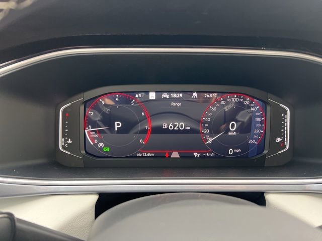 New 2025 Volkswagen Taos SEL image 10