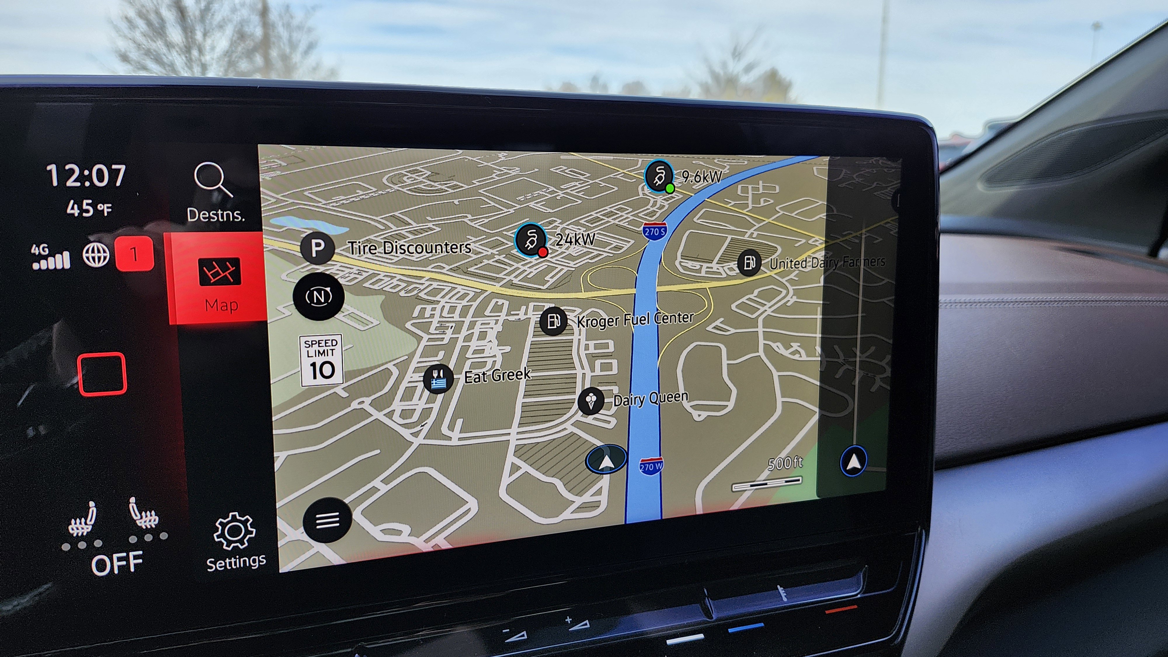 Used 2024 Volkswagen ID.4 2WD image 2