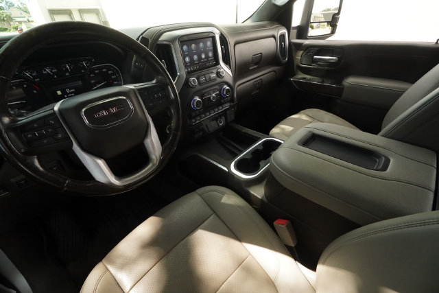 Used 2022 GMC Sierra 3500 SLT w/ SLT Premium Package AWD/4WD image 25