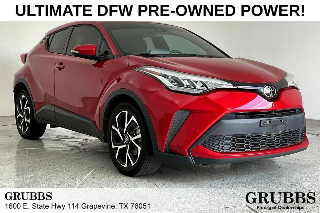 Used 2022 Toyota C-HR XLE FWD image 1