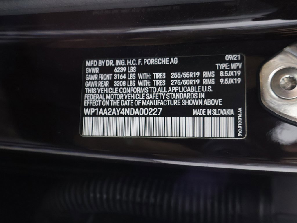 Used 2022 Porsche Cayenne image 59