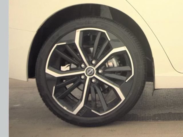 Used 2025 Nissan Altima 2.5 SR AWD/4WD image 17