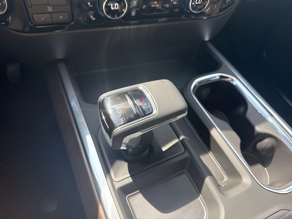 New 2026 Chevrolet Silverado 1500 High Country w/ Technology Package AWD/4WD image 18