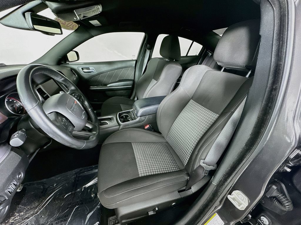 Certified 2023 Dodge Charger R/T w/ Harman/Kardon Audio Group RWD image 31