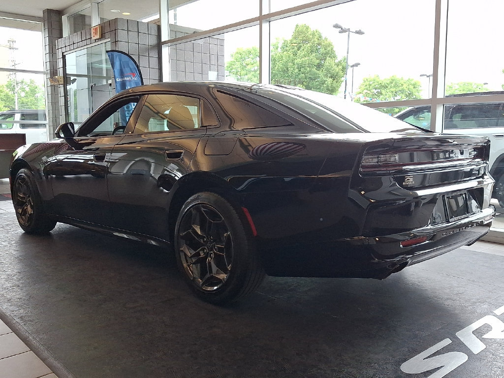 New 2026 Dodge Charger R/T w/ Driver Convenience Group AWD/4WD image 4