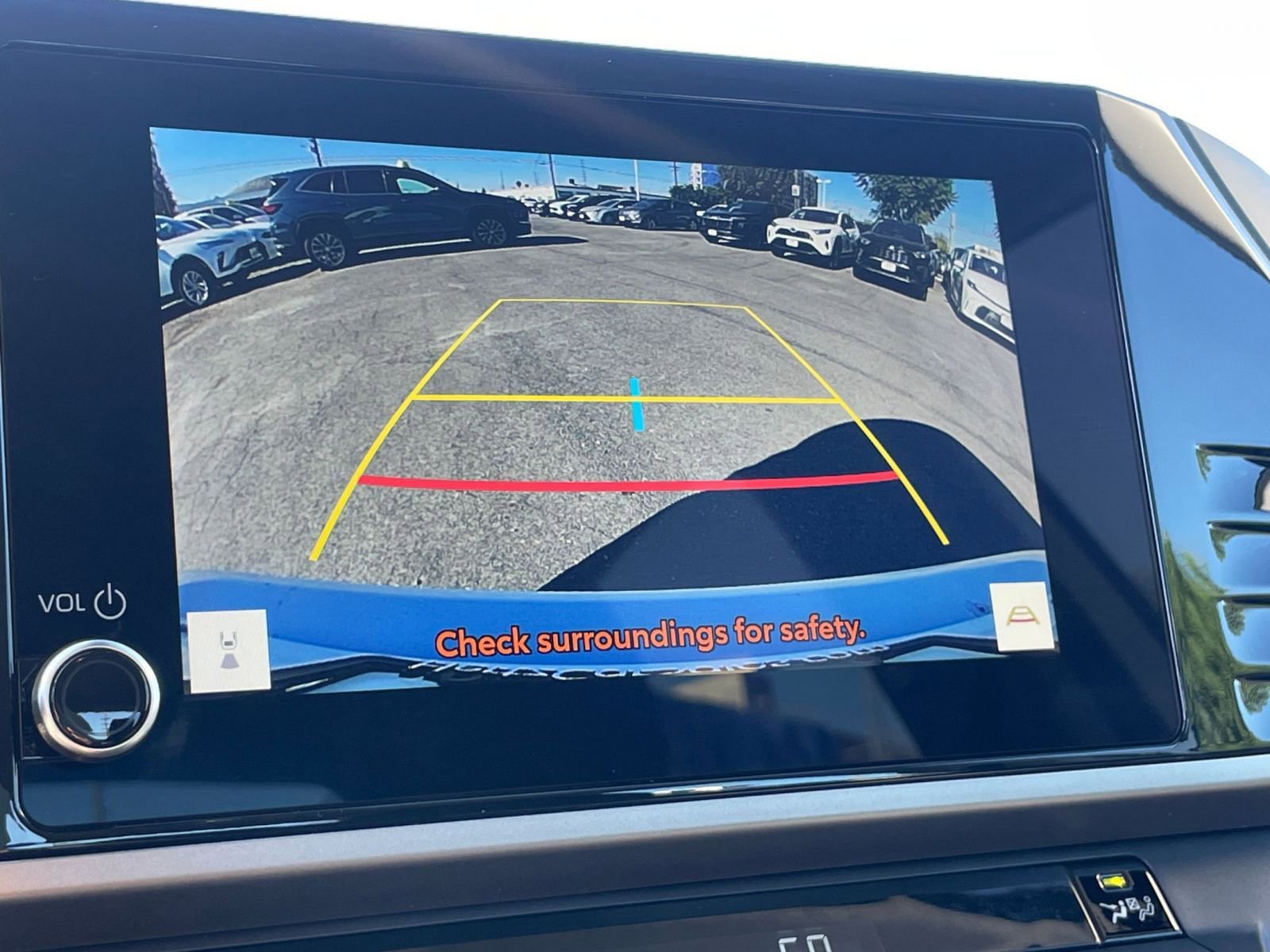 Used 2025 Toyota Camry LE image 17