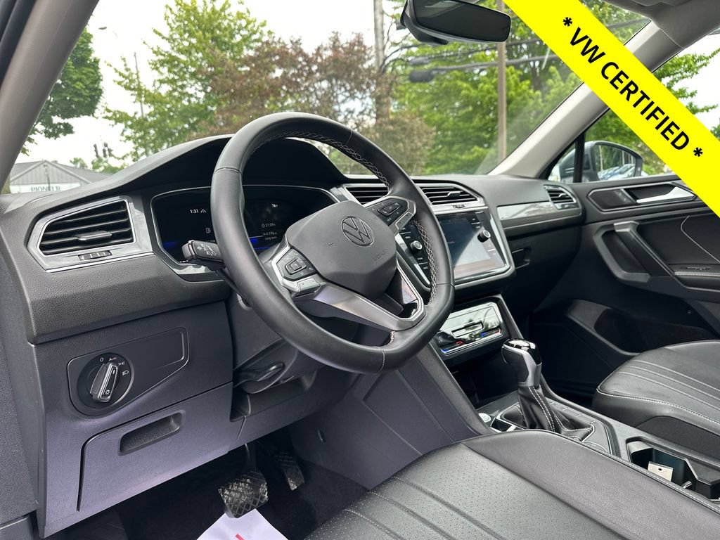 Certified 2024 Volkswagen Tiguan SE AWD/4WD image 12