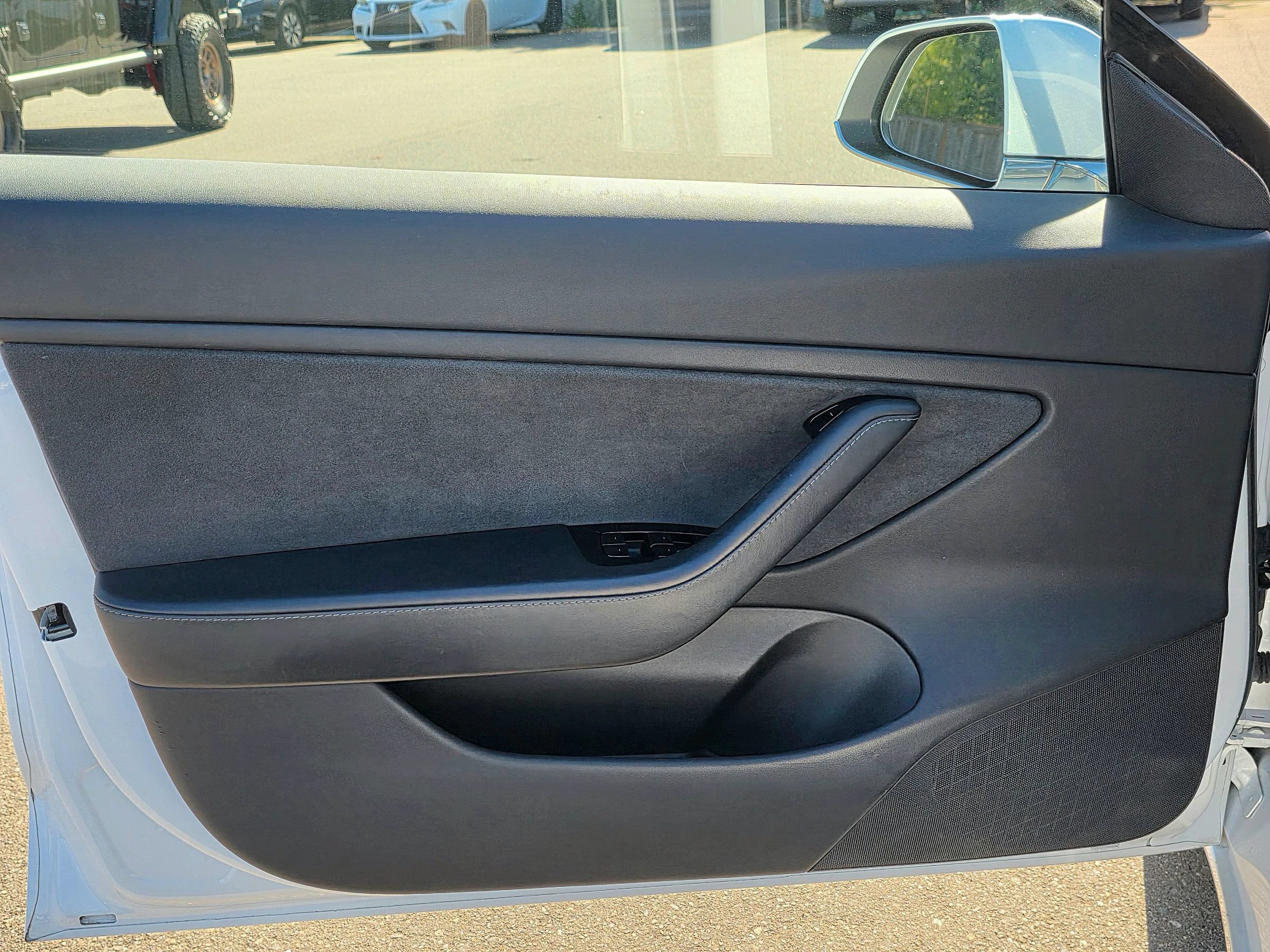 Used 2019 Tesla Model 3 Long Range AWD/4WD image 38