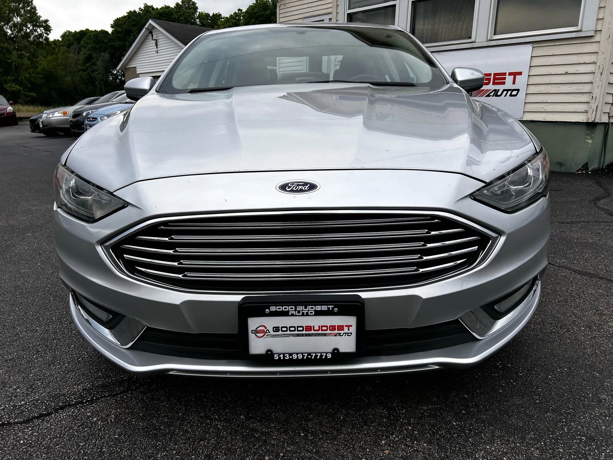 Used 2018 Ford Fusion SE w/ Equipment Group 201A image 4