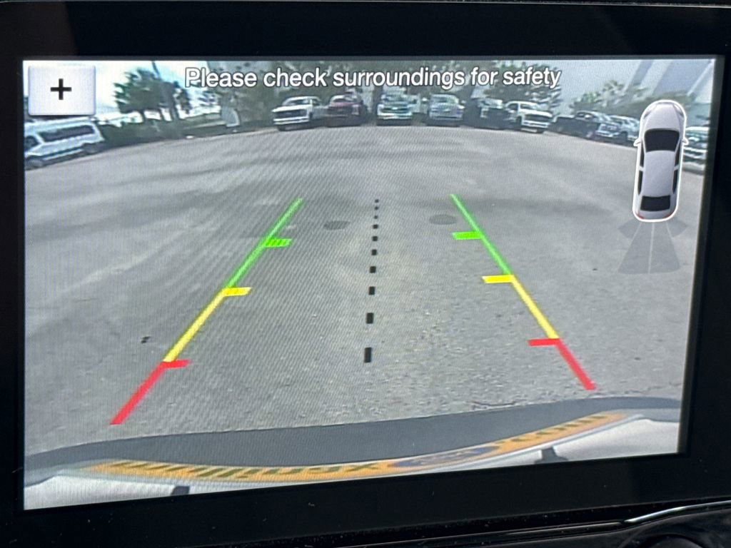 Used 2018 Ford EcoSport SE w/ SE Convenience Package image 17