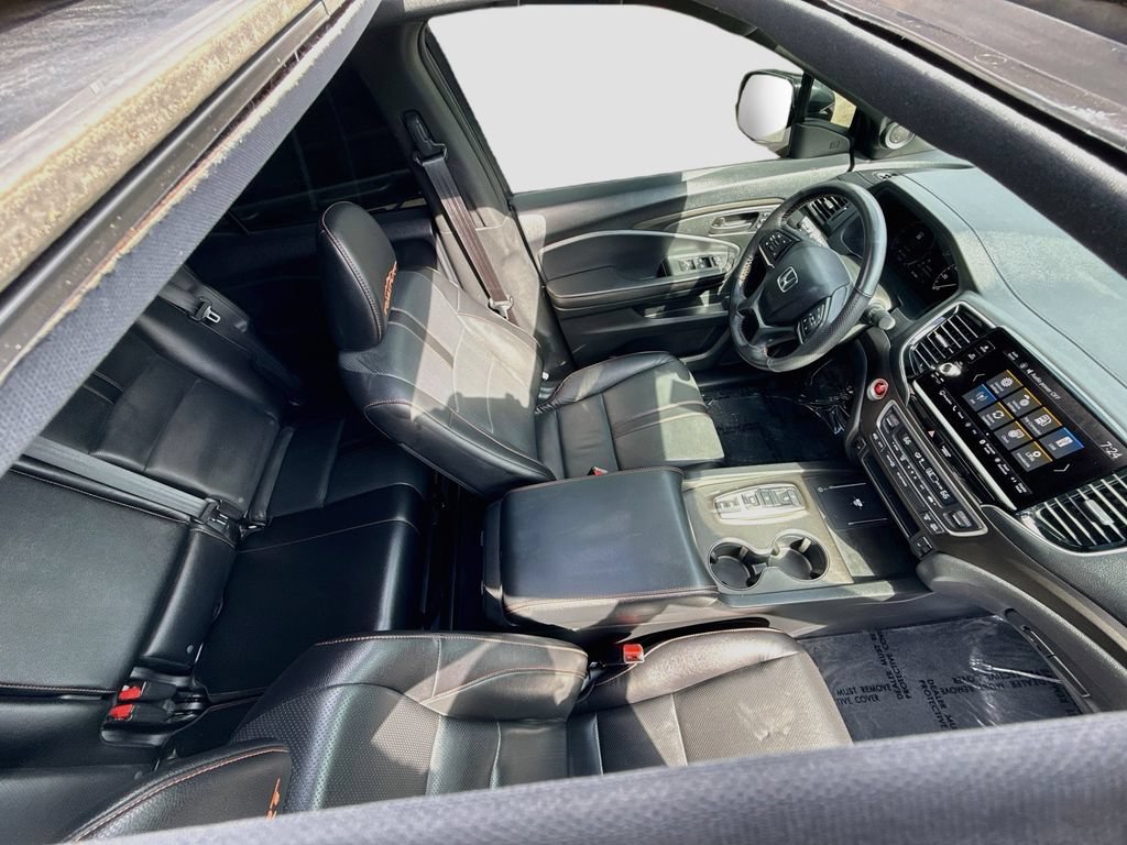 Used 2025 Honda Ridgeline TrailSport image 22