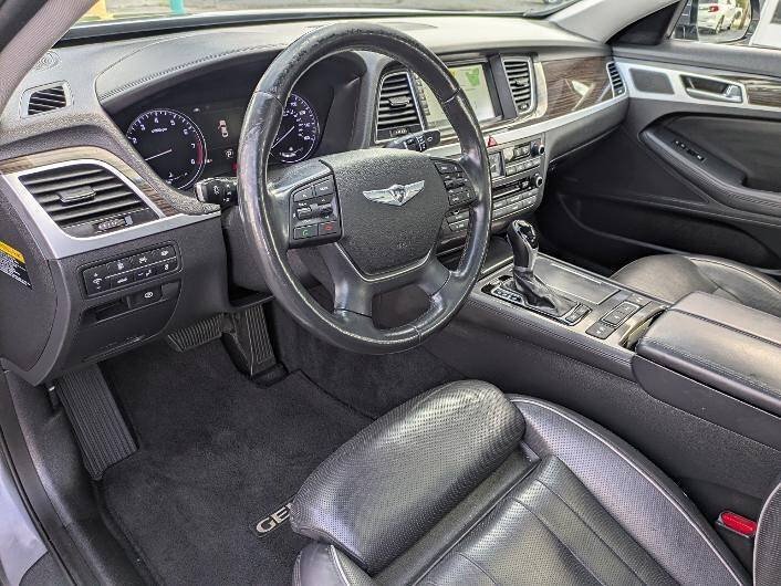 Used 2015 Hyundai Genesis 3.8 w/ Option Group 03 AWD/4WD image 12