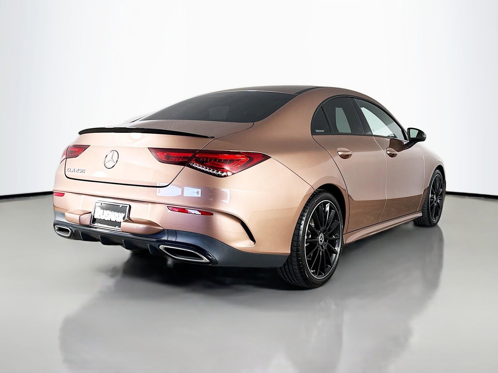 Used 2022 Mercedes-Benz CLA 250 image 7