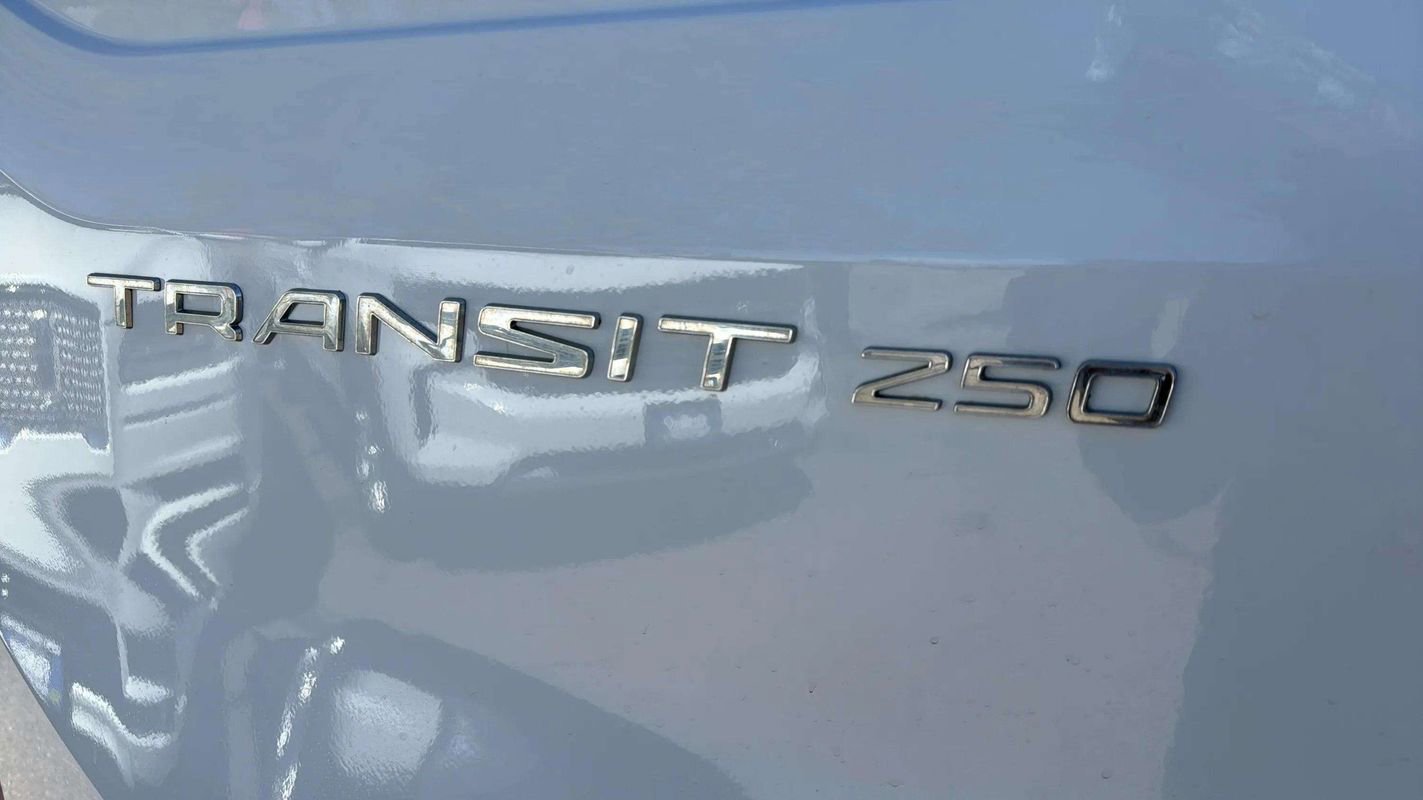 Used 2023 Ford Transit 250 Medium Roof AWD w/ Load Area Protection Package image 17