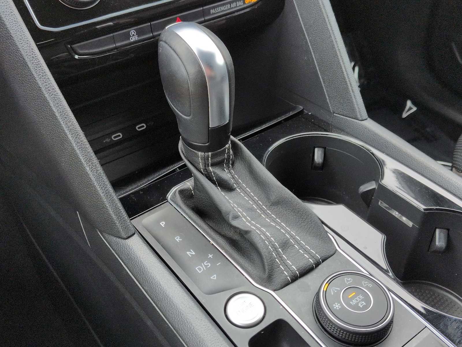 Used 2021 Volkswagen Atlas Cross Sport SEL Premium R-Line image 35