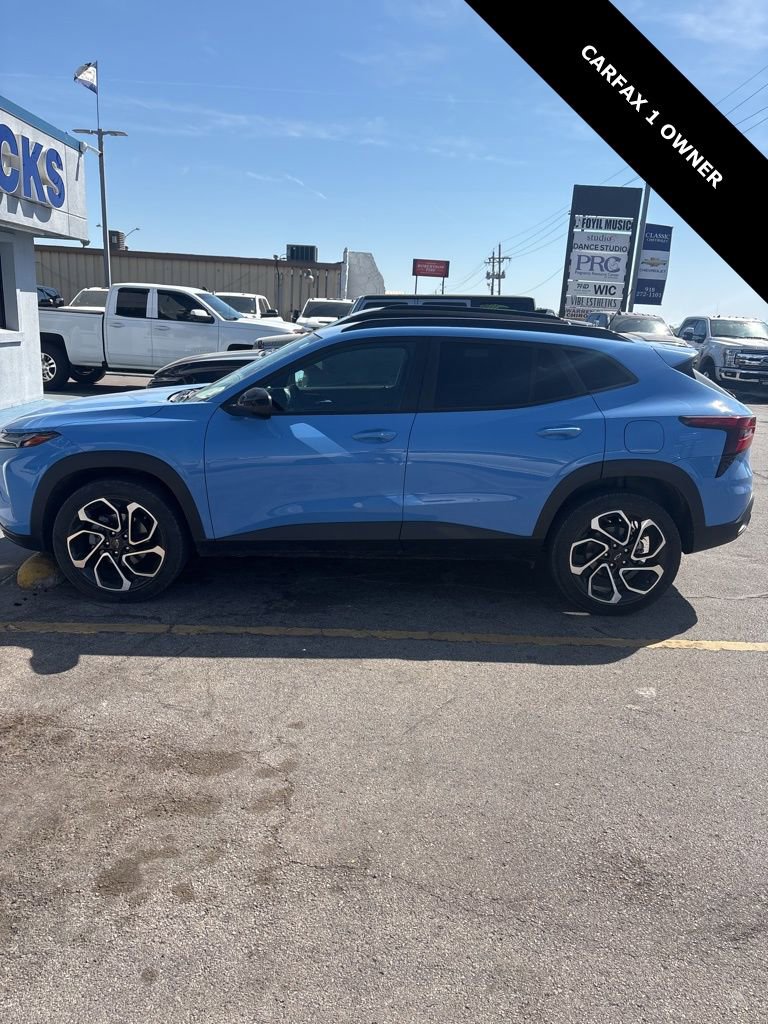 Used 2024 Chevrolet Trax RS w/ Driver Confidence Package image 3