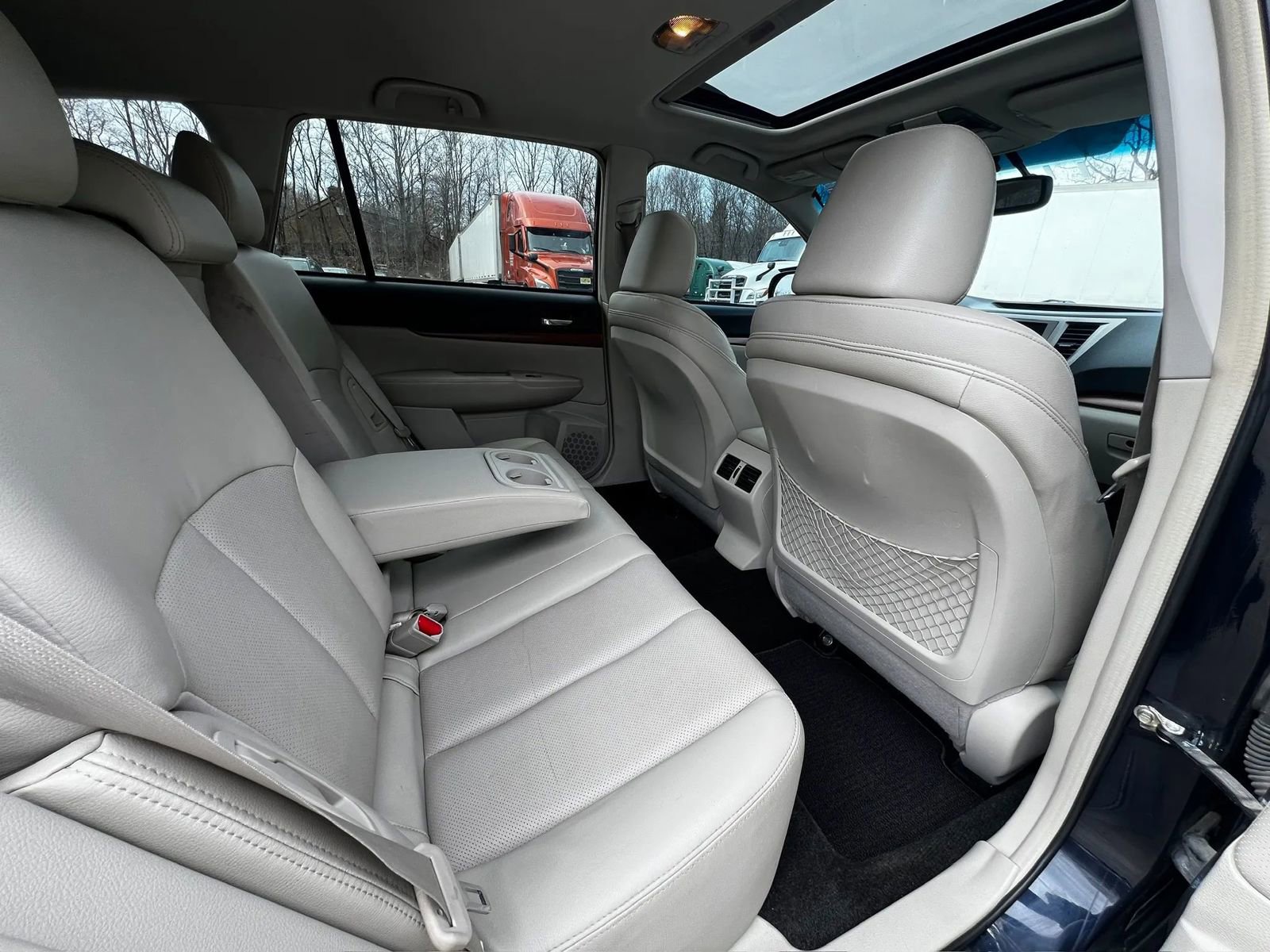 Used 2013 Subaru Outback 2.5i Limited w/ Moonroof Pkg image 12