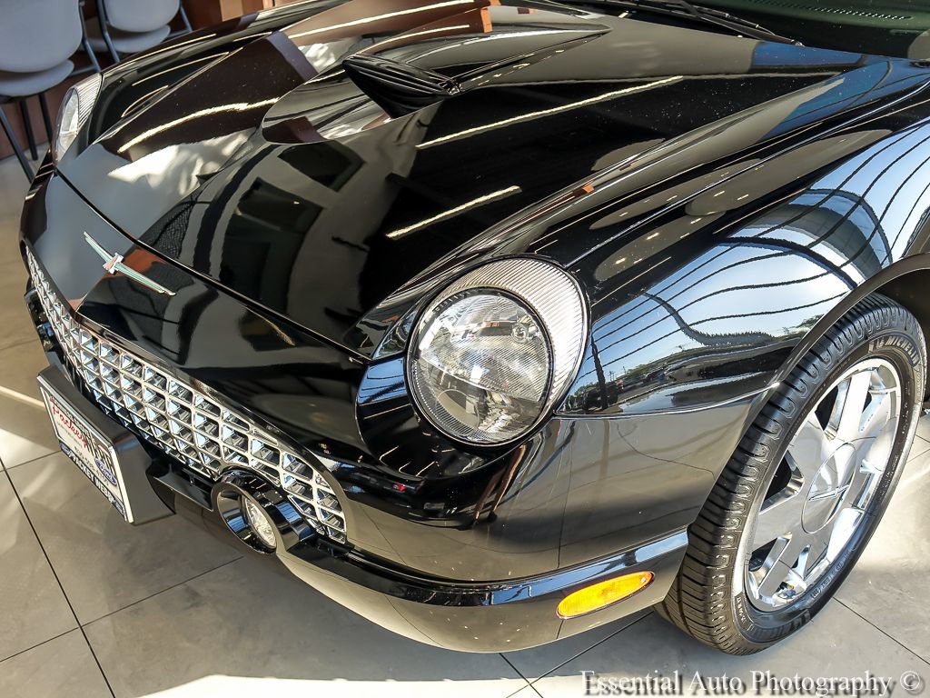Used 2002 Ford Thunderbird RWD image 3
