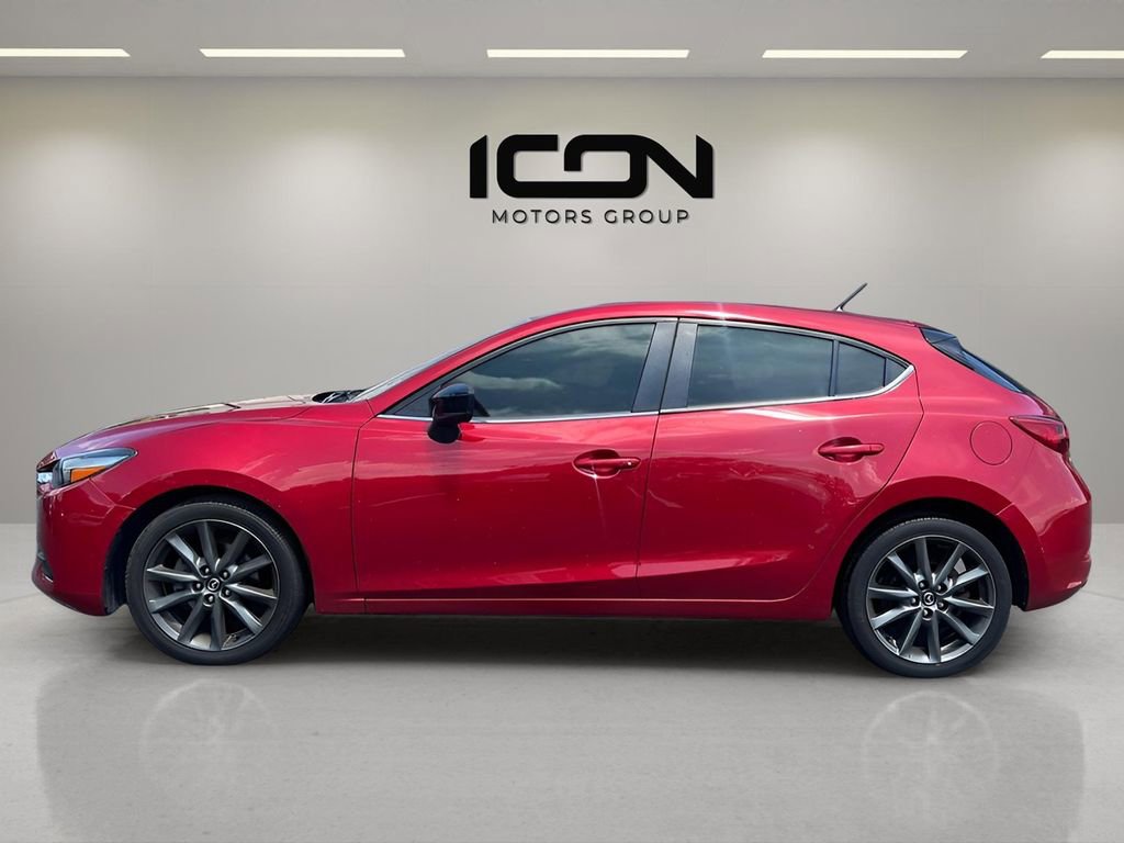 Used 2018 MAZDA MAZDA3 Touring image 5