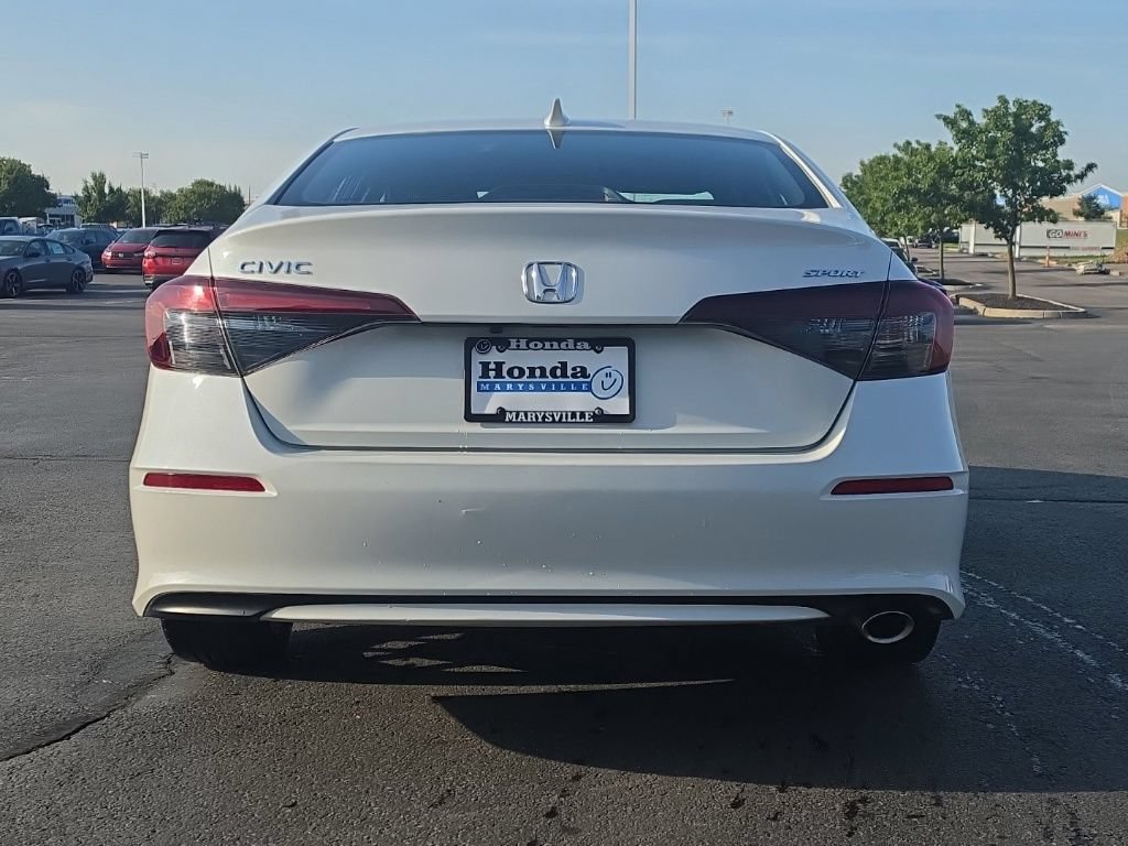 Used 2025 Honda Civic Sport image 6