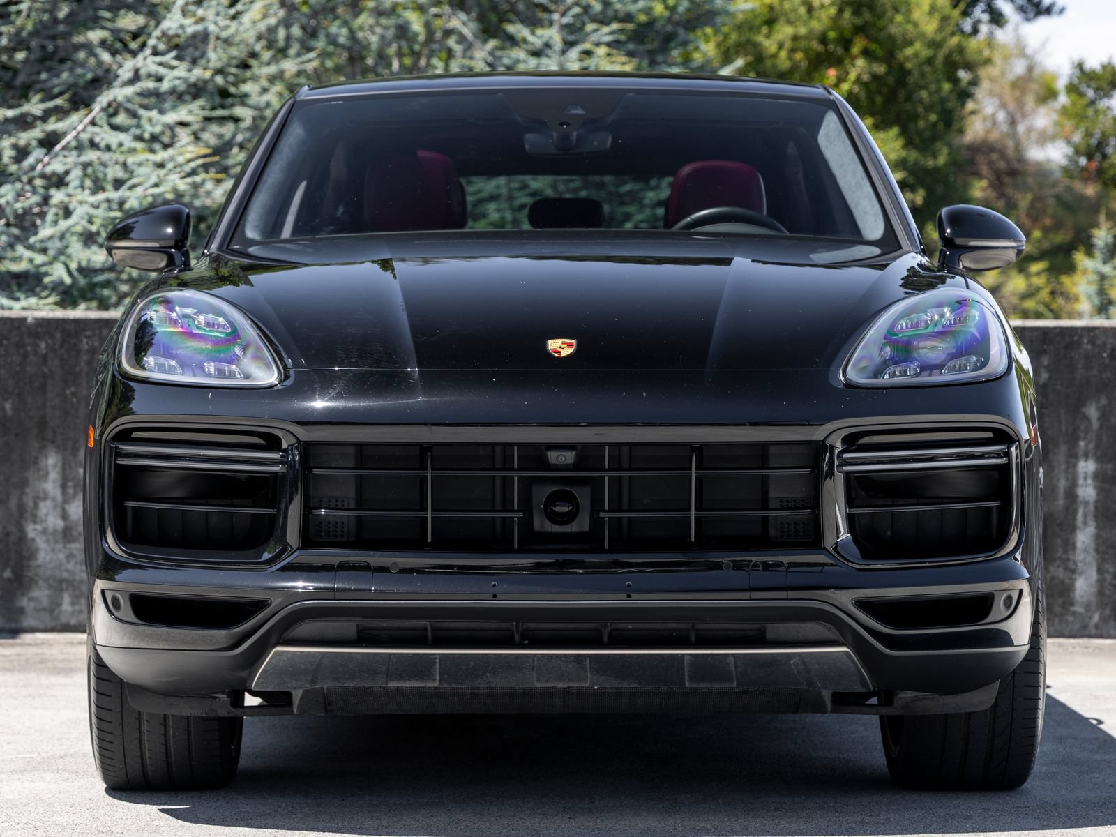 Certified 2022 Porsche Cayenne Turbo S AWD/4WD image 8