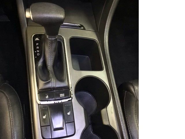 Used 2020 Kia Optima SE image 7