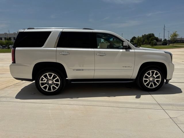 Used 2019 GMC Yukon Denali w/ Enhanced Security Package AWD/4WD image 4