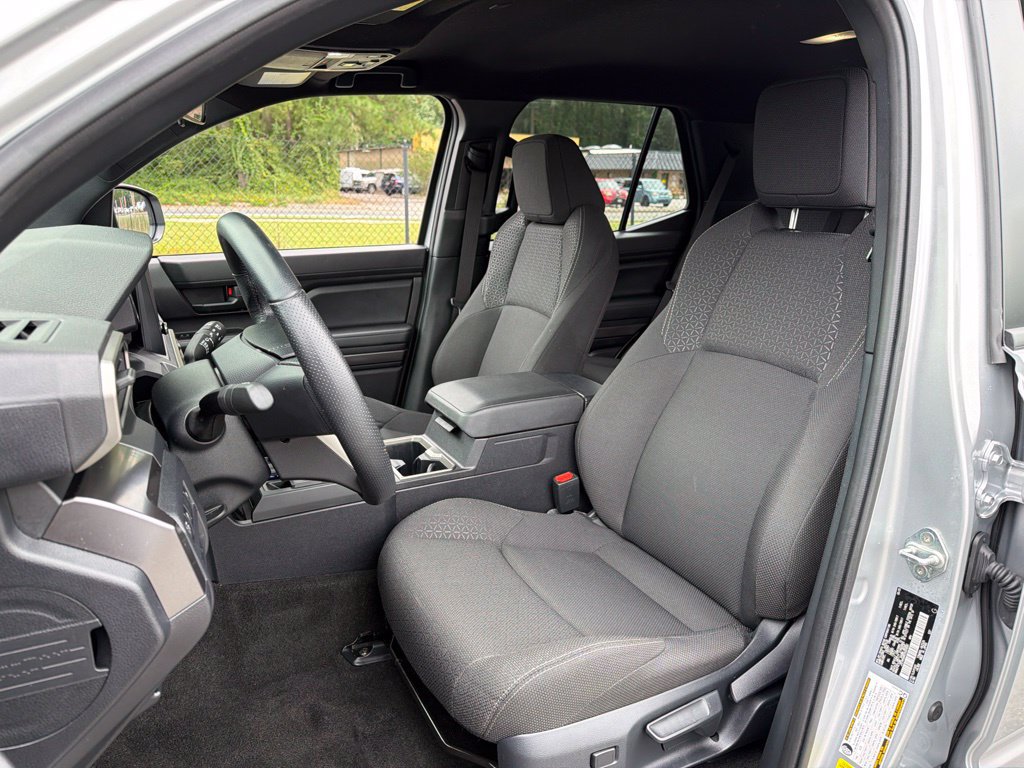 Used 2025 Toyota 4Runner SR5 RWD image 18