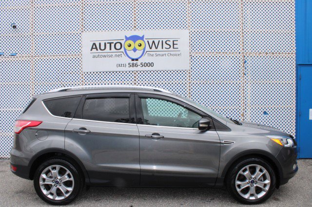 Used 2014 Ford Escape Titanium image 2