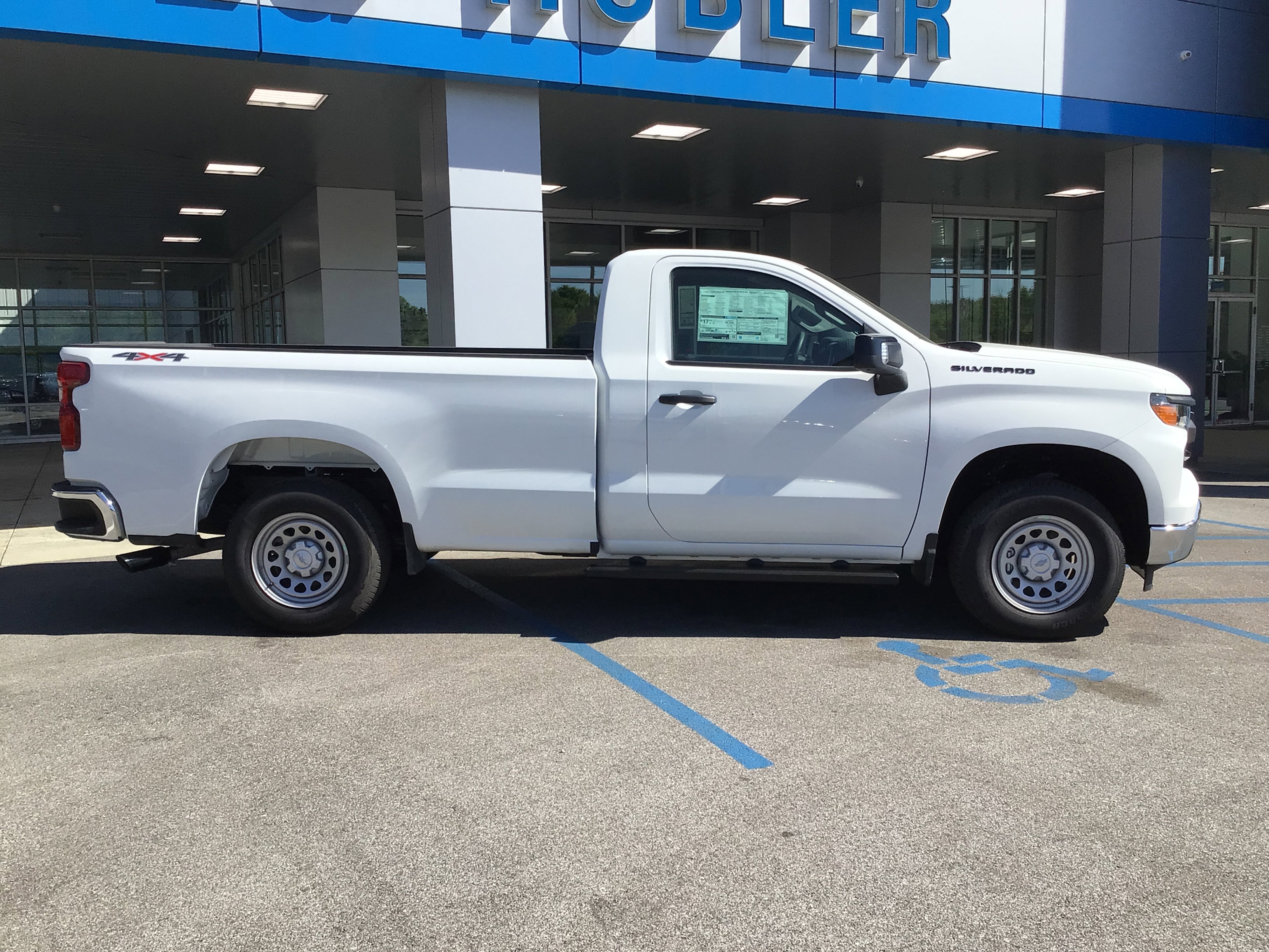 New 2026 Chevrolet Silverado 1500 W/T w/ WT Safety Package AWD/4WD image 4
