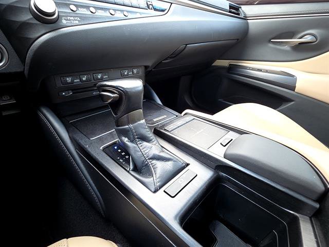 Used 2021 Lexus ES 350 w/ Premium Package image 15