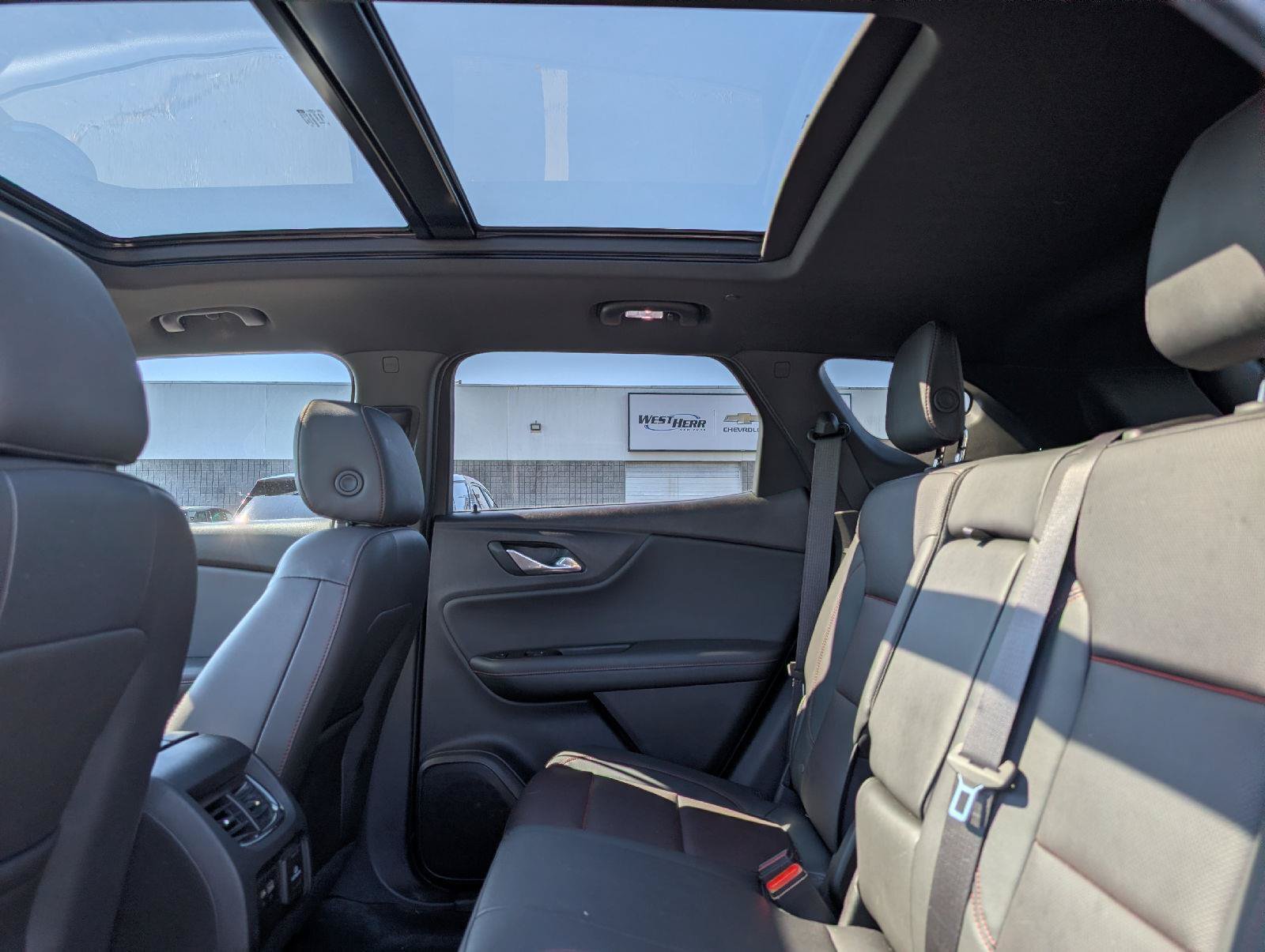 Used 2020 Chevrolet Blazer RS AWD/4WD image 9