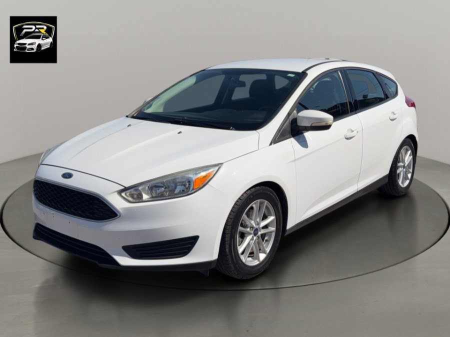 Used 2016 Ford Focus SE FWD image 1