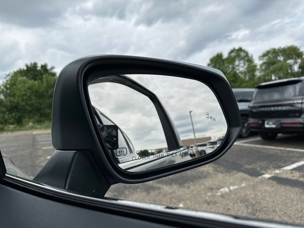 Used 2022 Toyota Highlander Limited AWD/4WD image 23